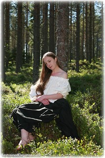 Bondage photo pic picture Pling rope bondage, barefoot, blonde, medieval, outdoor, ungagged