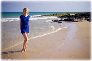 Bondage photo pic picture Ariel Anderssen barefoot, handcuffs, blonde, leg irons, metal bondage, outdoor, dress