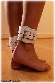 Bondage photo pic picture Myla barefoot, collar, leather bondage